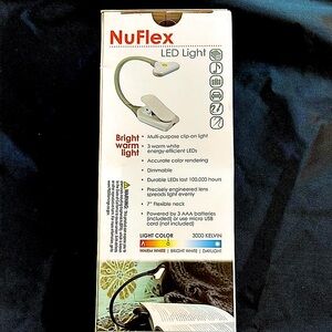 Book Light Nuflex LED with Artmarks bookmark